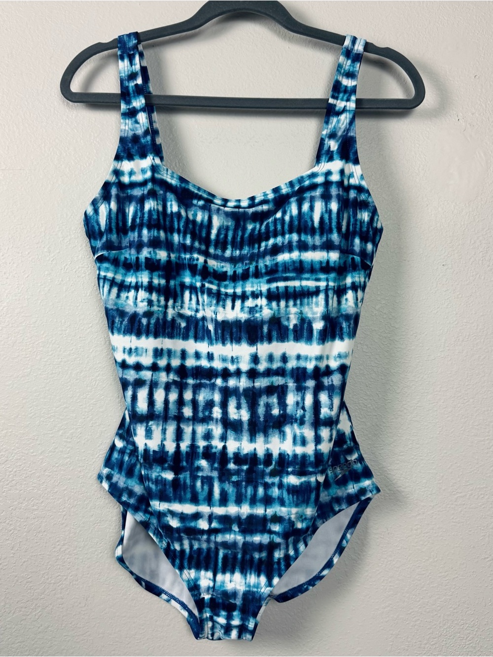 Speedo Women’s Sz L One Piece Swimsuit Blue White Tie Dye Padded Built In Bra